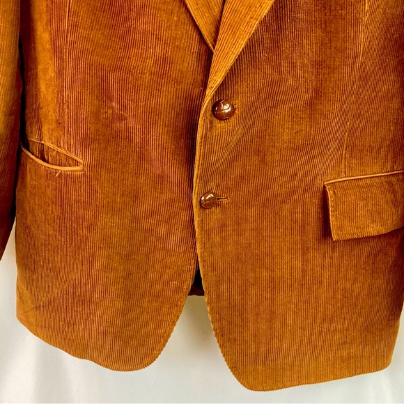 Two-Button Brown Corduroy Blazer Made in Romania - Picture 4 of 13